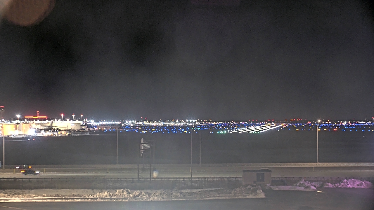 Thumbnail for current weather camera view from Allstate Arena in Des Plaines, Illinois