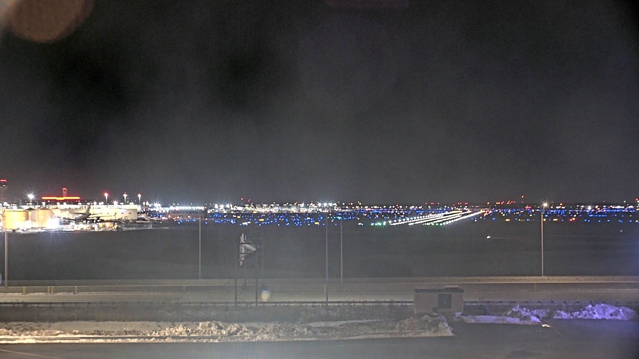 Thumbnail for current weather camera view from Allstate Arena in Des Plaines, Illinois