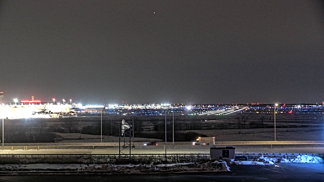Thumbnail for current weather camera view from Allstate Arena in Des Plaines, Illinois