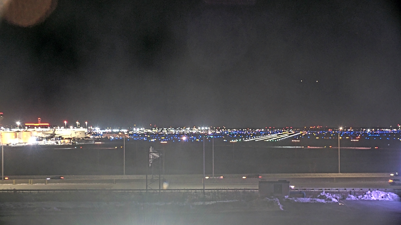 Thumbnail for current weather camera view from Allstate Arena in Des Plaines, Illinois