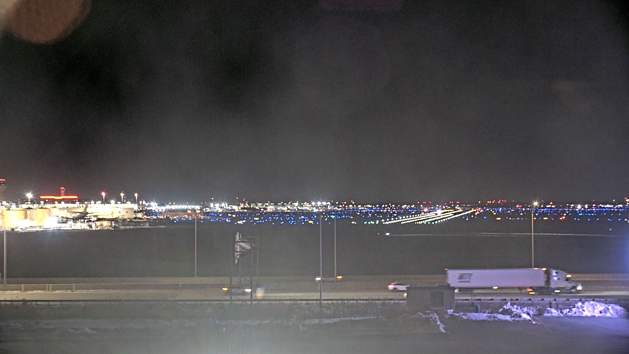 Thumbnail for current weather camera view from Allstate Arena in Des Plaines, Illinois