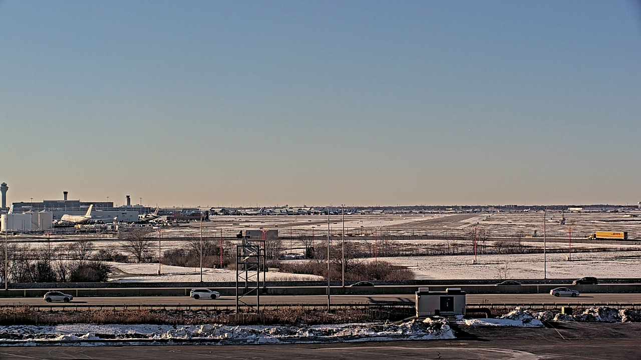 Thumbnail for current weather camera view from Allstate Arena in Des Plaines, Illinois