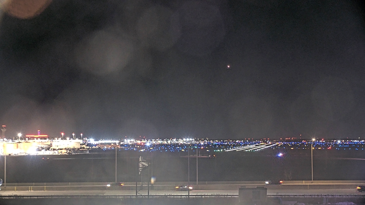 Thumbnail for current weather camera view from Allstate Arena in Des Plaines, Illinois