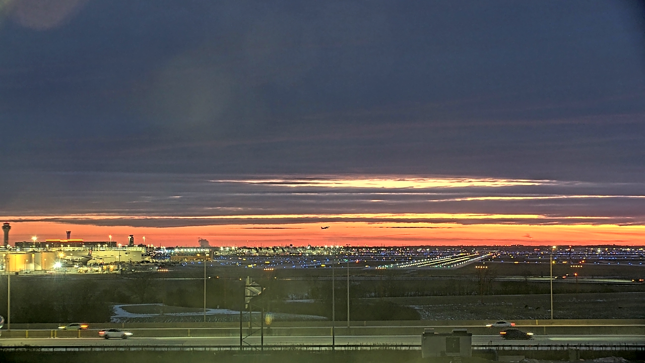 Thumbnail for current weather camera view from Allstate Arena in Des Plaines, Illinois