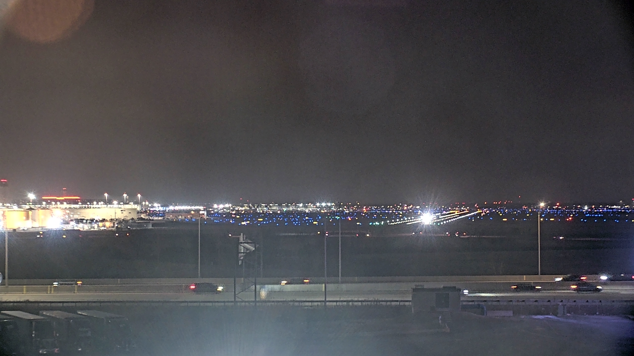 Thumbnail for current weather camera view from Allstate Arena in Des Plaines, Illinois