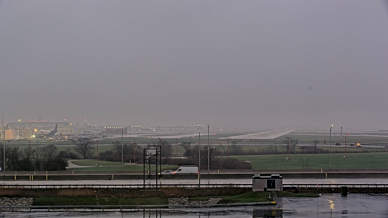 Thumbnail for current weather camera view from Allstate Arena in Des Plaines, Illinois