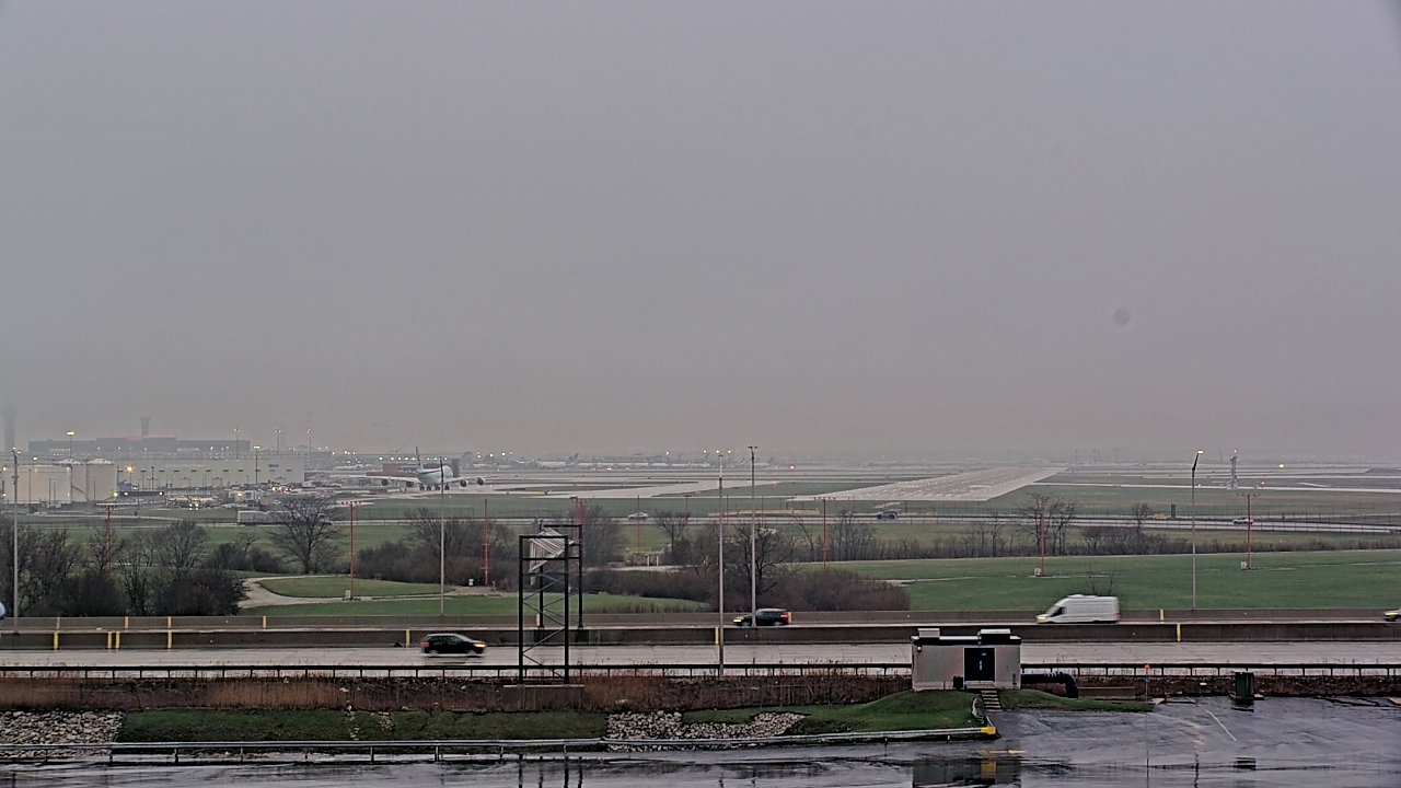 Thumbnail for current weather camera view from Allstate Arena in Des Plaines, Illinois