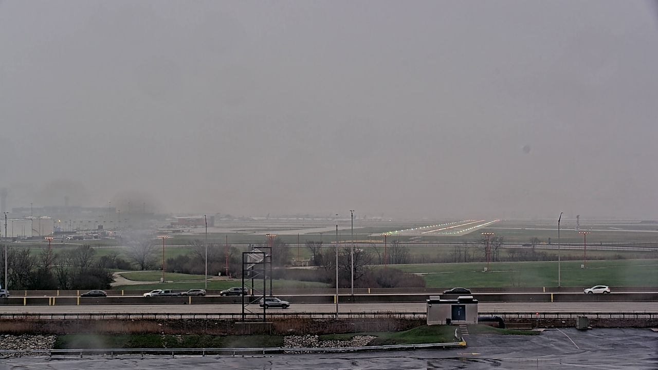 Thumbnail for current weather camera view from Allstate Arena in Des Plaines, Illinois