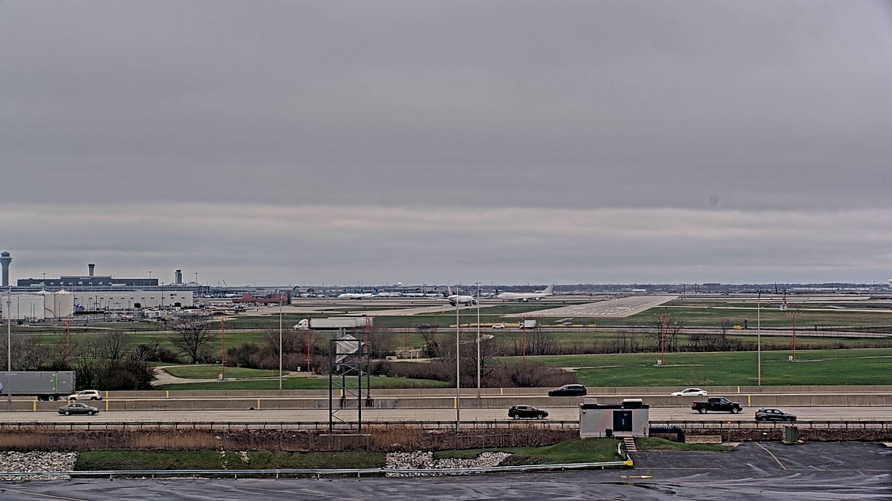 Thumbnail for current weather camera view from Allstate Arena in Des Plaines, Illinois