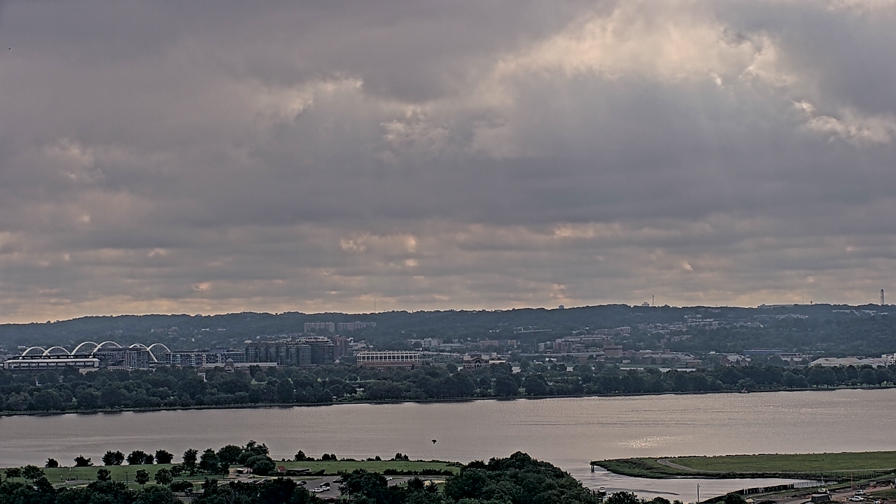 Thumbnail for current weather camera view from Altaire in Arlington, Virginia