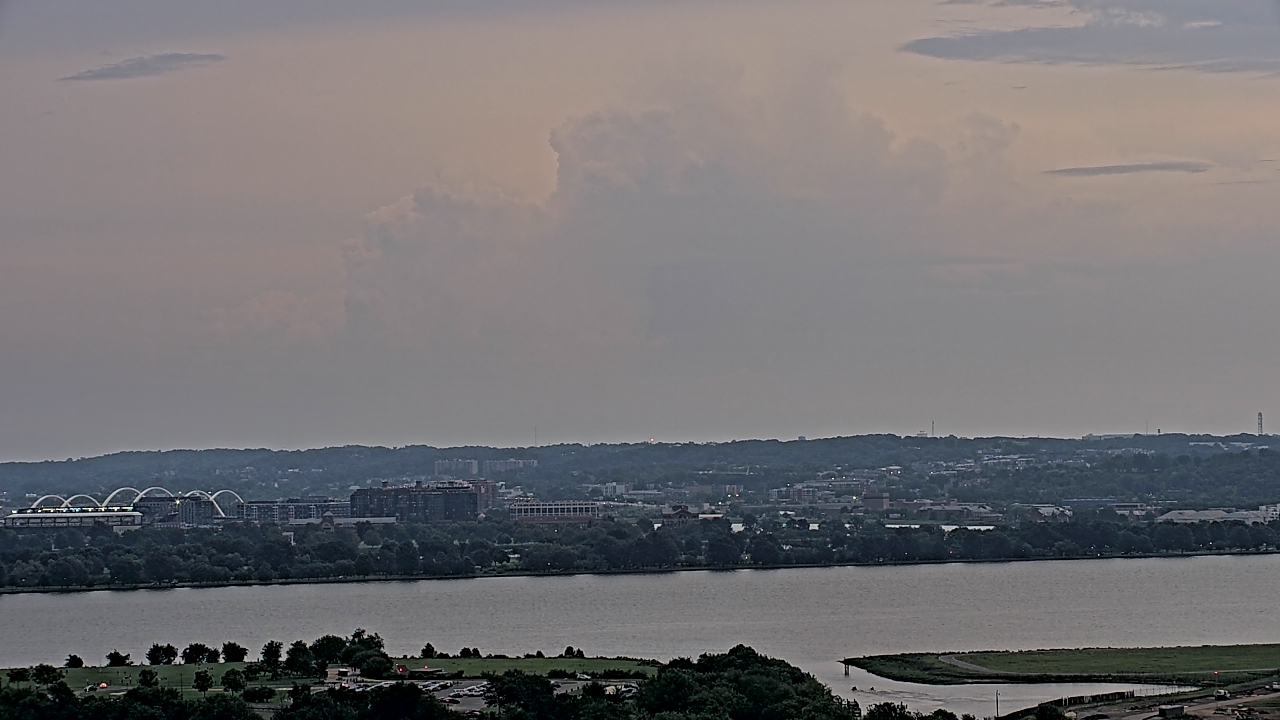 Thumbnail for current weather camera view from Altaire in Arlington, Virginia