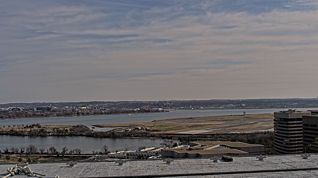 Thumbnail for current weather camera view from Altaire in Arlington, Virginia