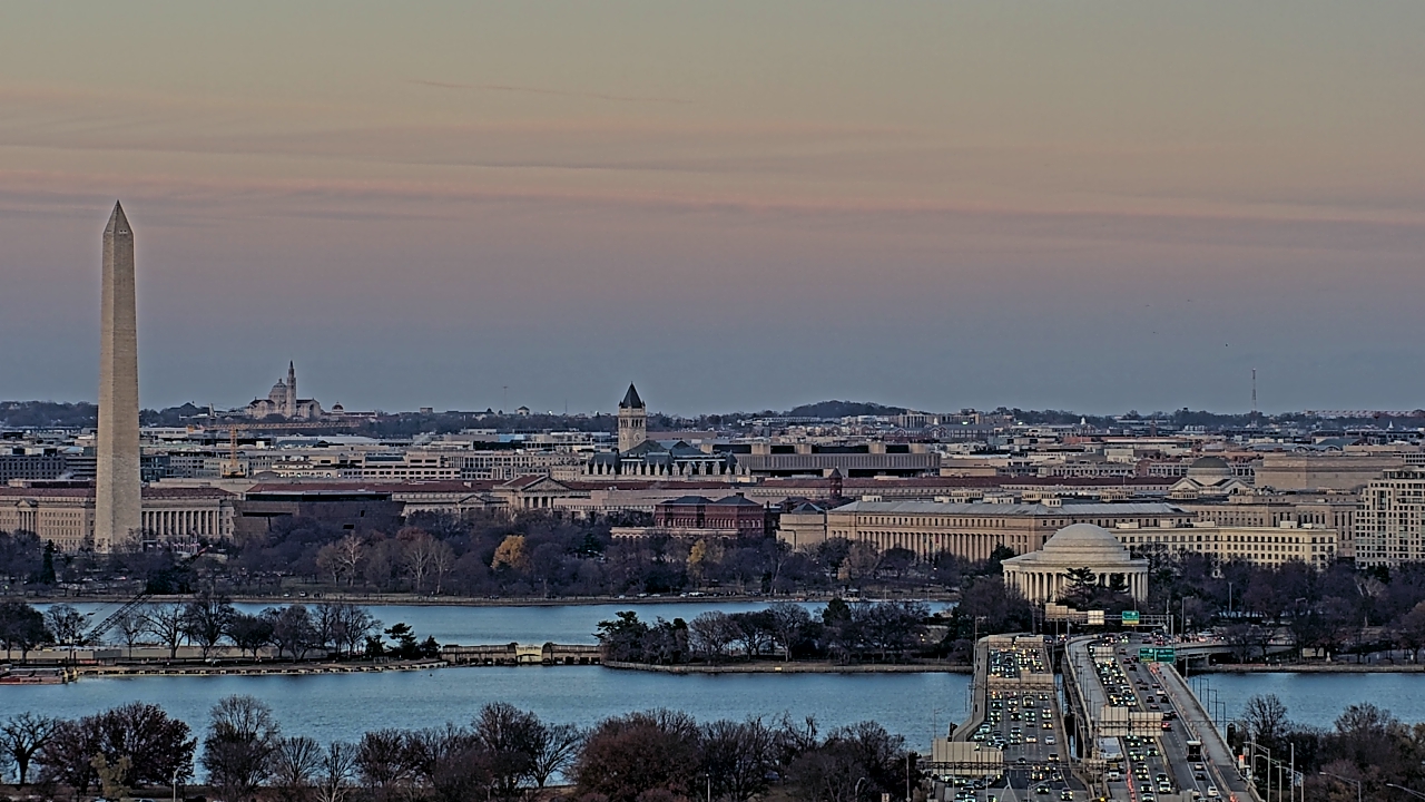 Thumbnail for current weather camera view from Altaire in Arlington, Virginia