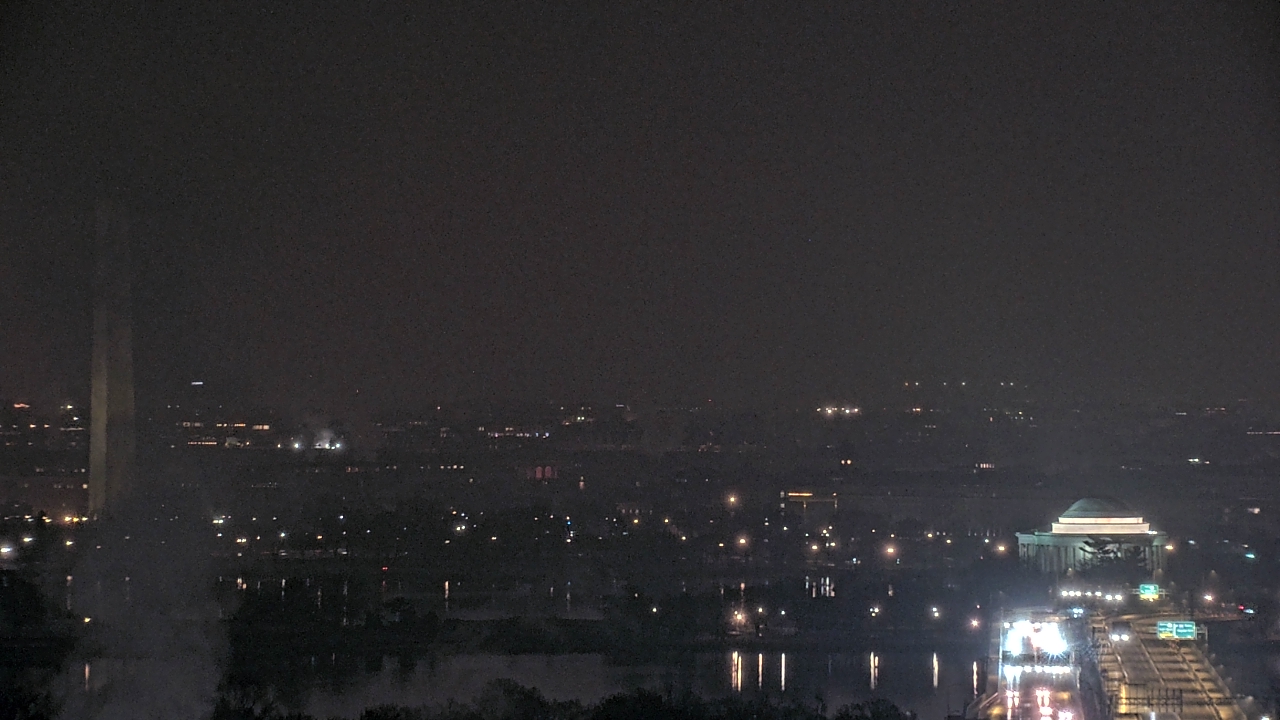 Thumbnail for current weather camera view from Altaire in Arlington, Virginia