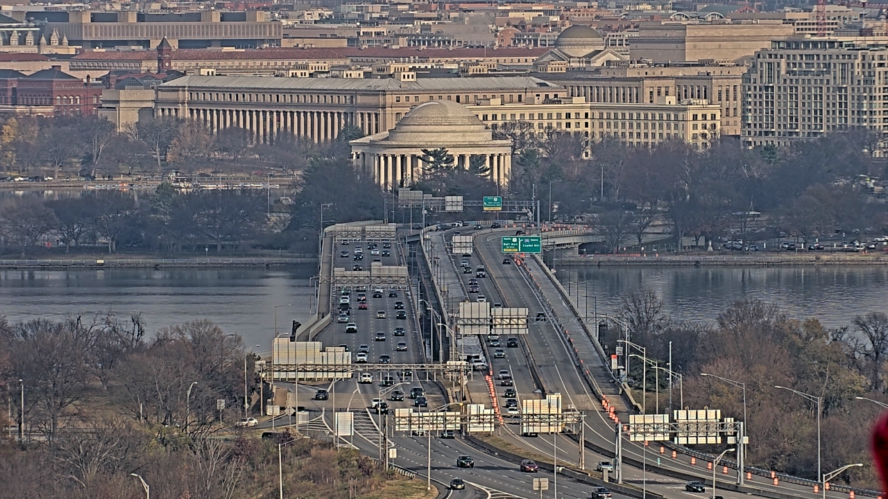 Thumbnail for current weather camera view from Altaire in Arlington, Virginia