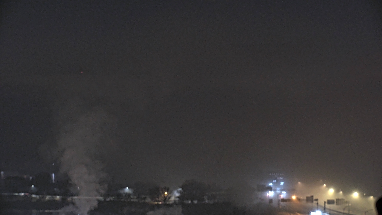 Thumbnail for current weather camera view from Altaire in Arlington, Virginia