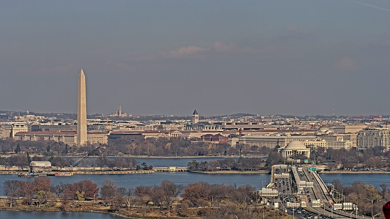 Thumbnail for current weather camera view from Altaire in Arlington, Virginia