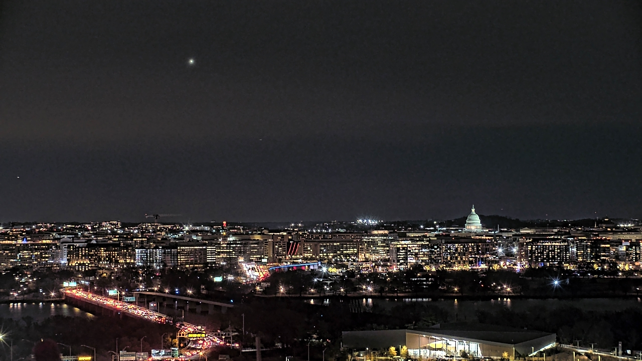 Thumbnail for current weather camera view from Altaire in Arlington, Virginia