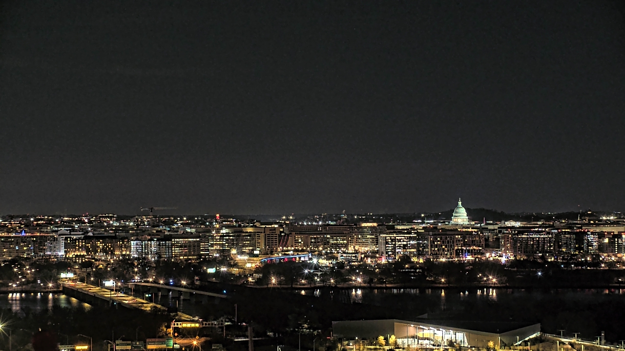 Thumbnail for current weather camera view from Altaire in Arlington, Virginia