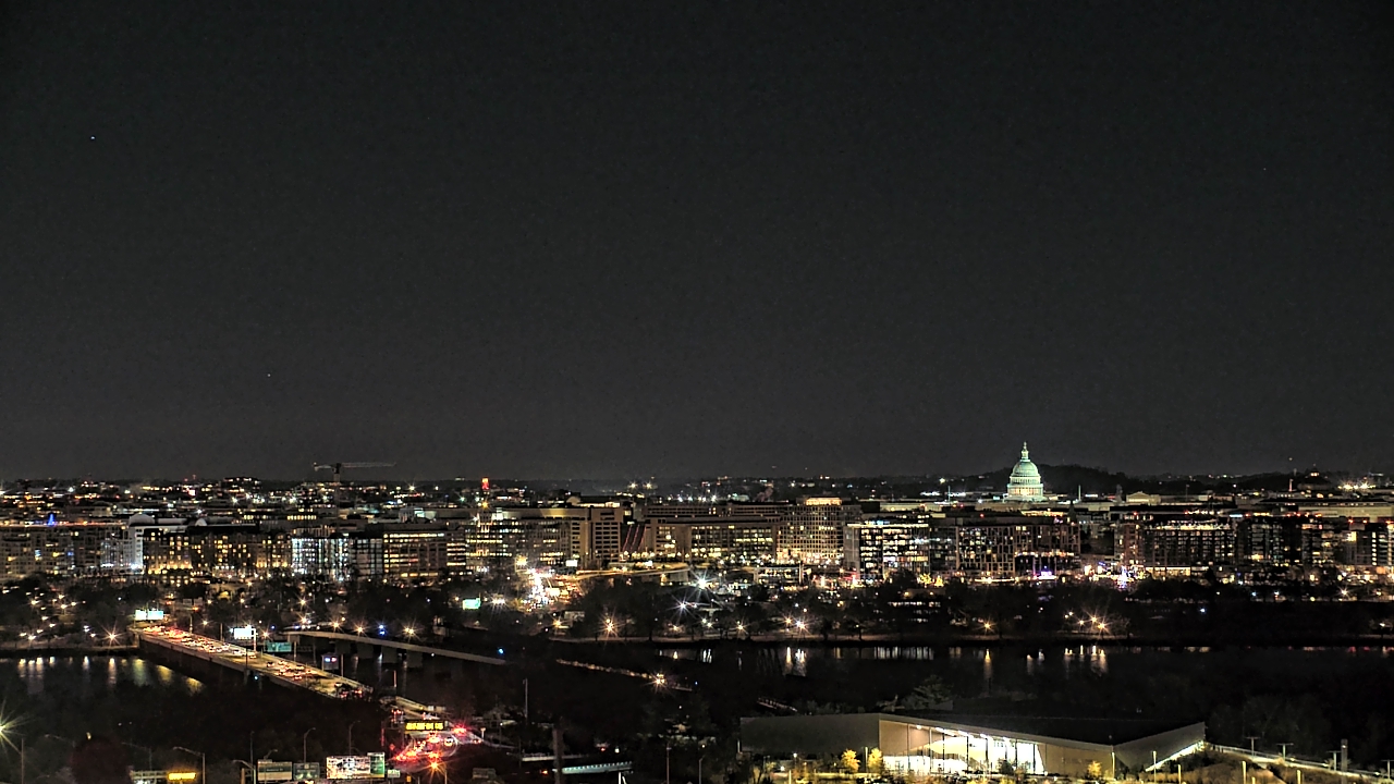 Thumbnail for current weather camera view from Altaire in Arlington, Virginia