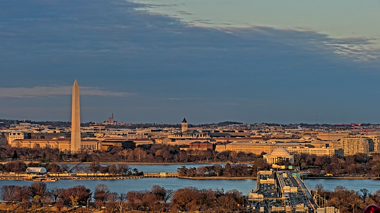 Thumbnail for current weather camera view from Altaire in Arlington, Virginia