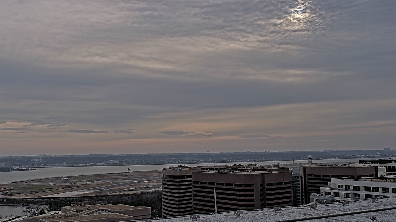 Thumbnail for current weather camera view from Altaire in Arlington, Virginia