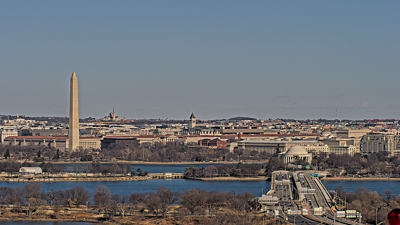 Thumbnail for current weather camera view from Altaire in Arlington, Virginia
