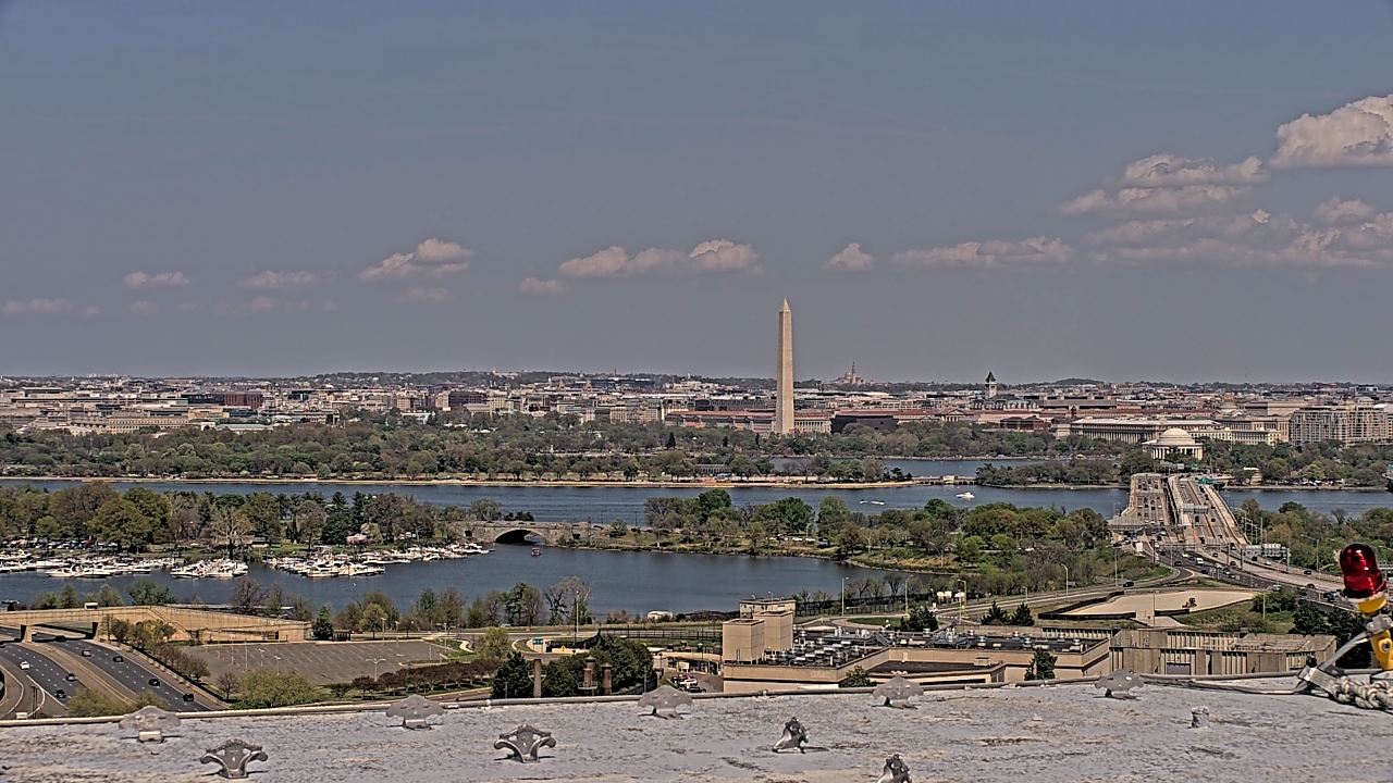 Thumbnail for current weather camera view from Altaire in Arlington, Virginia