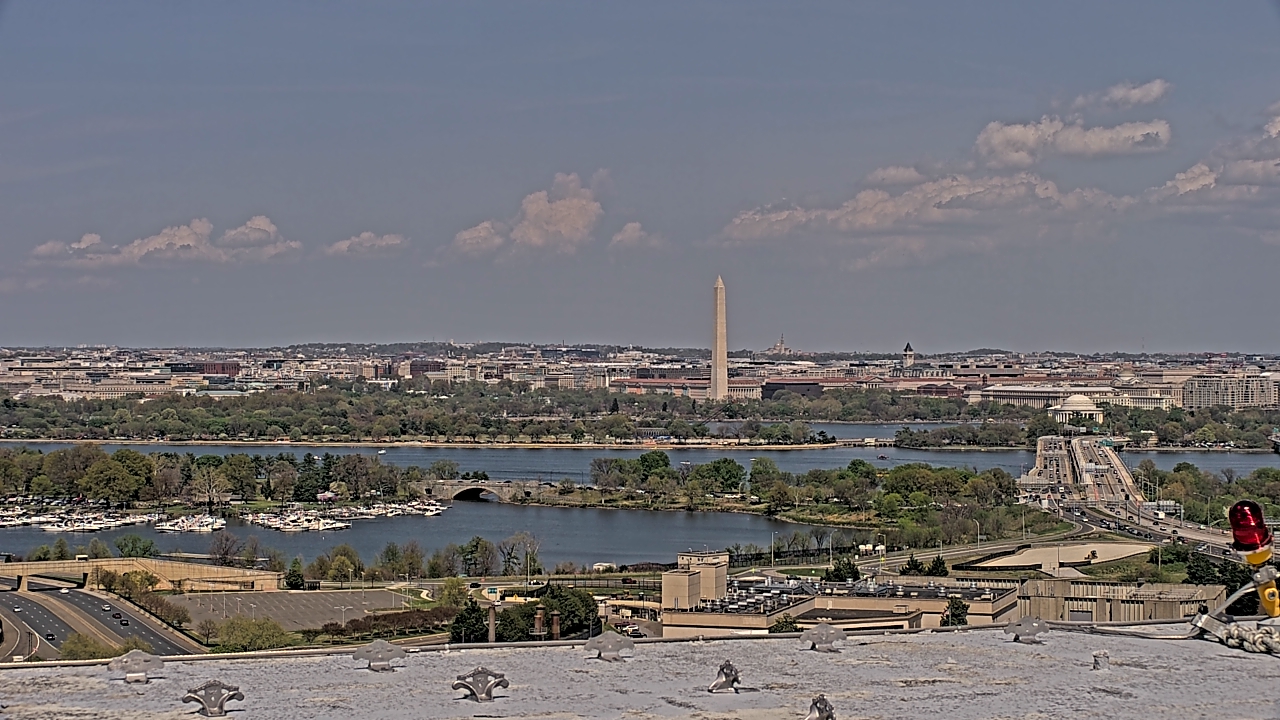 Thumbnail for current weather camera view from Altaire in Arlington, Virginia