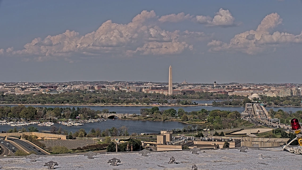 Thumbnail for current weather camera view from Altaire in Arlington, Virginia