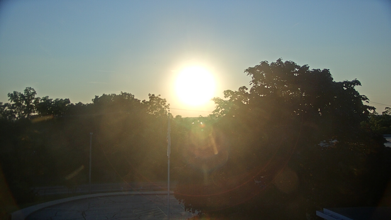 Thumbnail for current weather camera view from Grass Lake School District 36 in Antioch, Illinois