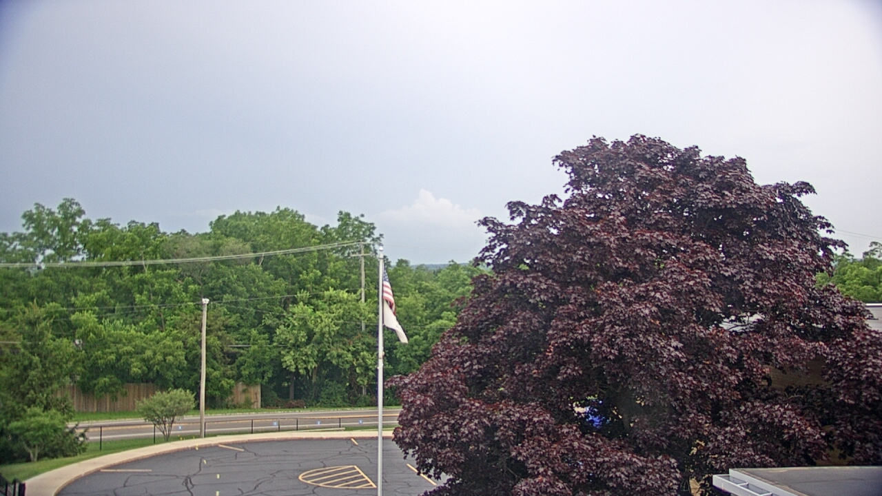 Thumbnail for current weather camera view from Grass Lake School District 36 in Antioch, Illinois