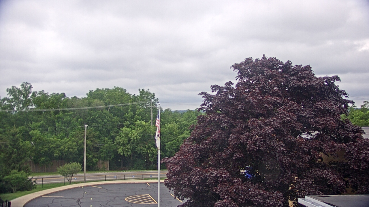 Thumbnail for current weather camera view from Grass Lake School District 36 in Antioch, Illinois