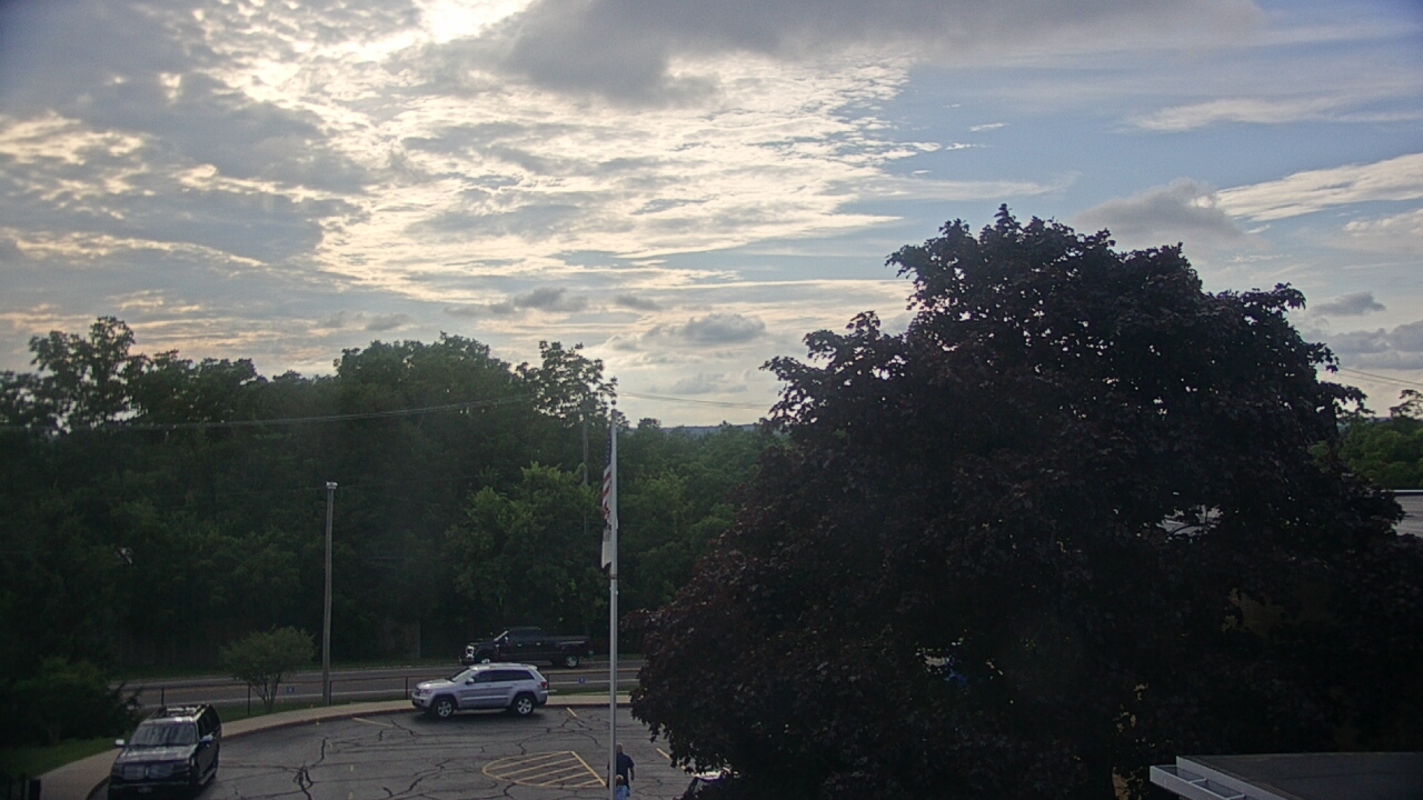 Thumbnail for current weather camera view from Grass Lake School District 36 in Antioch, Illinois