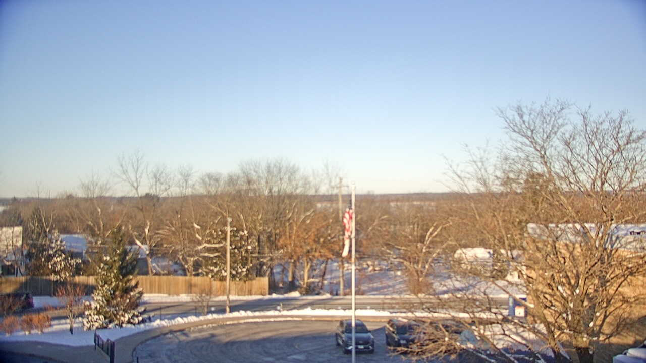 Thumbnail for current weather camera view from Grass Lake School District 36 in Antioch, Illinois