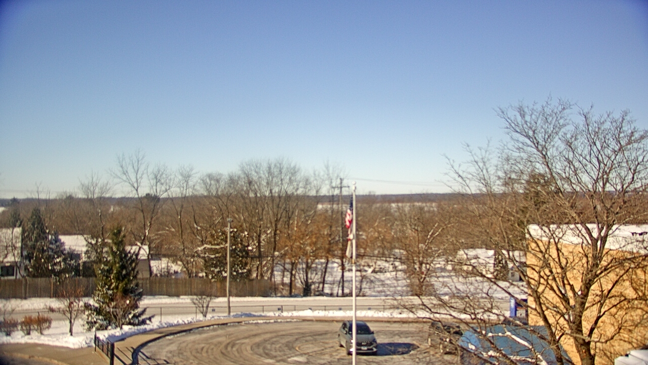 Thumbnail for current weather camera view from Grass Lake School District 36 in Antioch, Illinois