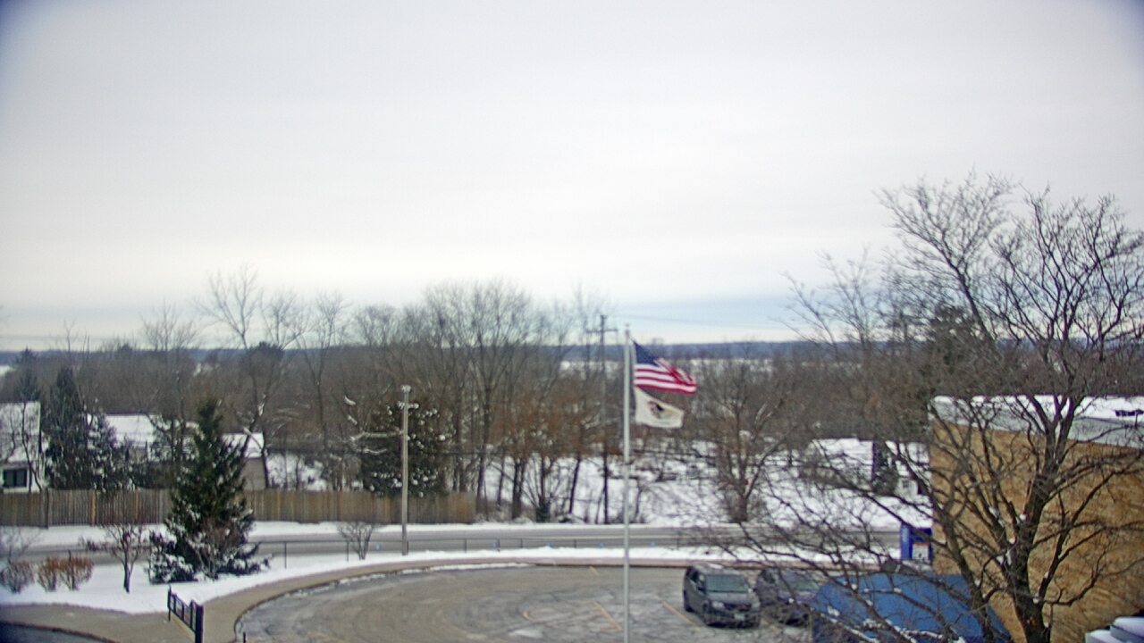 Thumbnail for current weather camera view from Grass Lake School District 36 in Antioch, Illinois