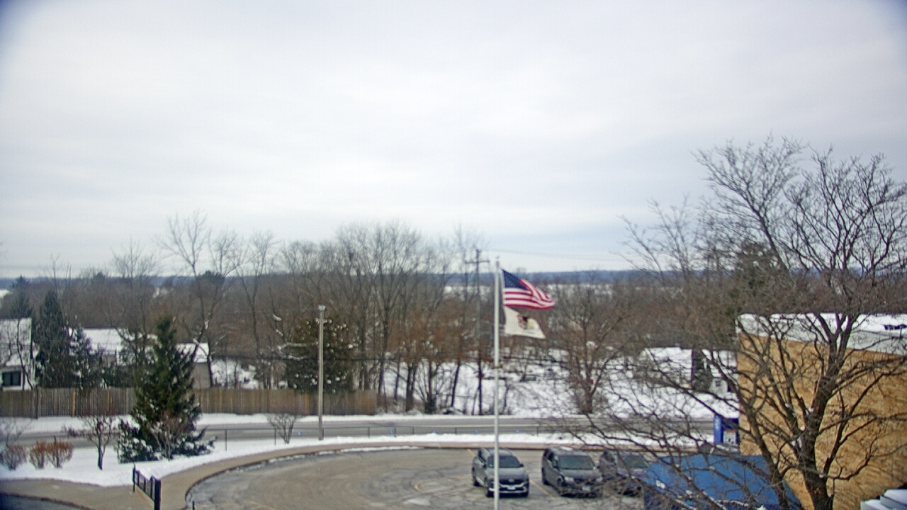 Thumbnail for current weather camera view from Grass Lake School District 36 in Antioch, Illinois
