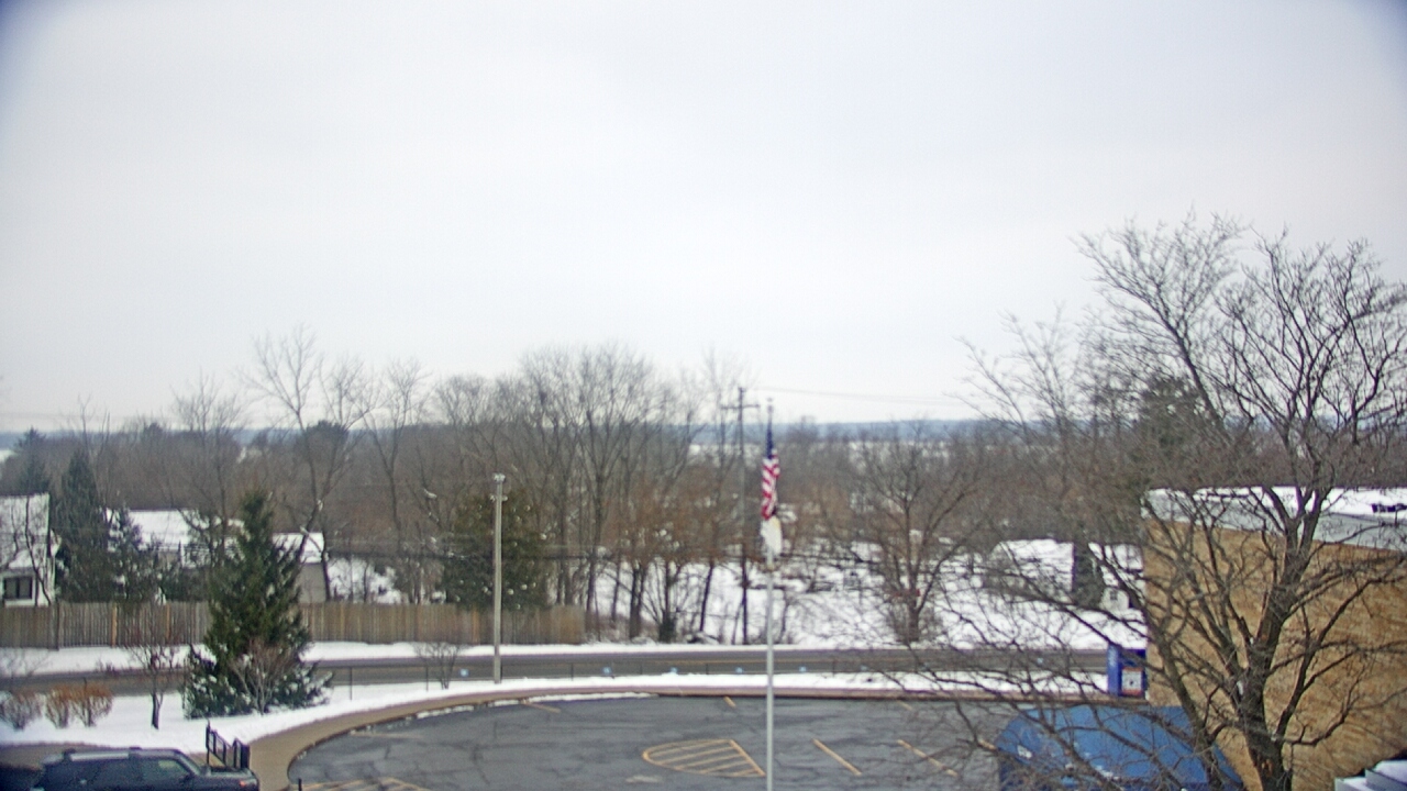 Thumbnail for current weather camera view from Grass Lake School District 36 in Antioch, Illinois