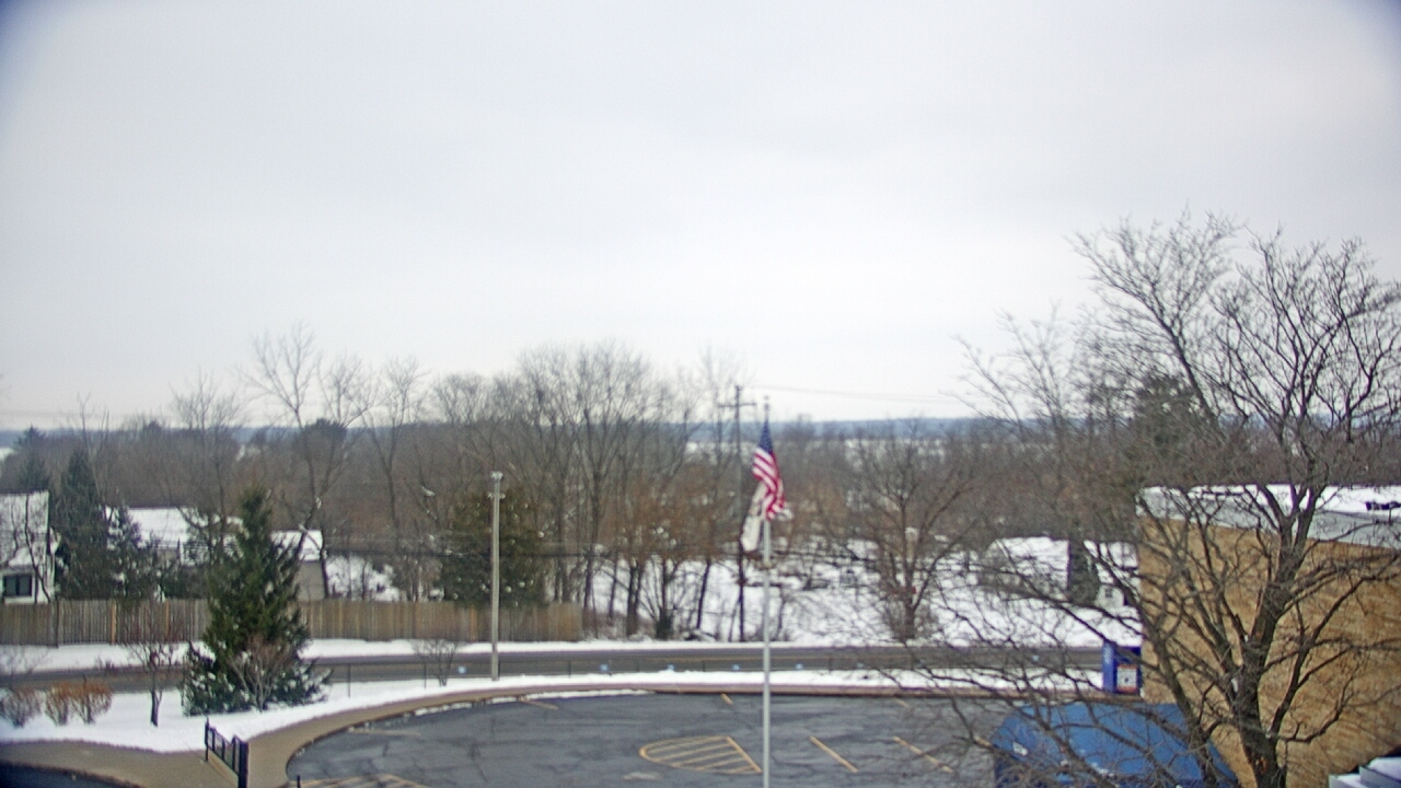 Thumbnail for current weather camera view from Grass Lake School District 36 in Antioch, Illinois