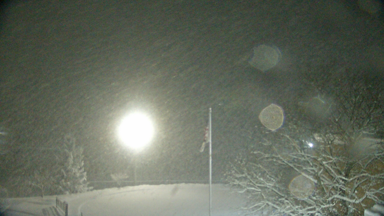 Thumbnail for current weather camera view from Grass Lake School District 36 in Antioch, Illinois