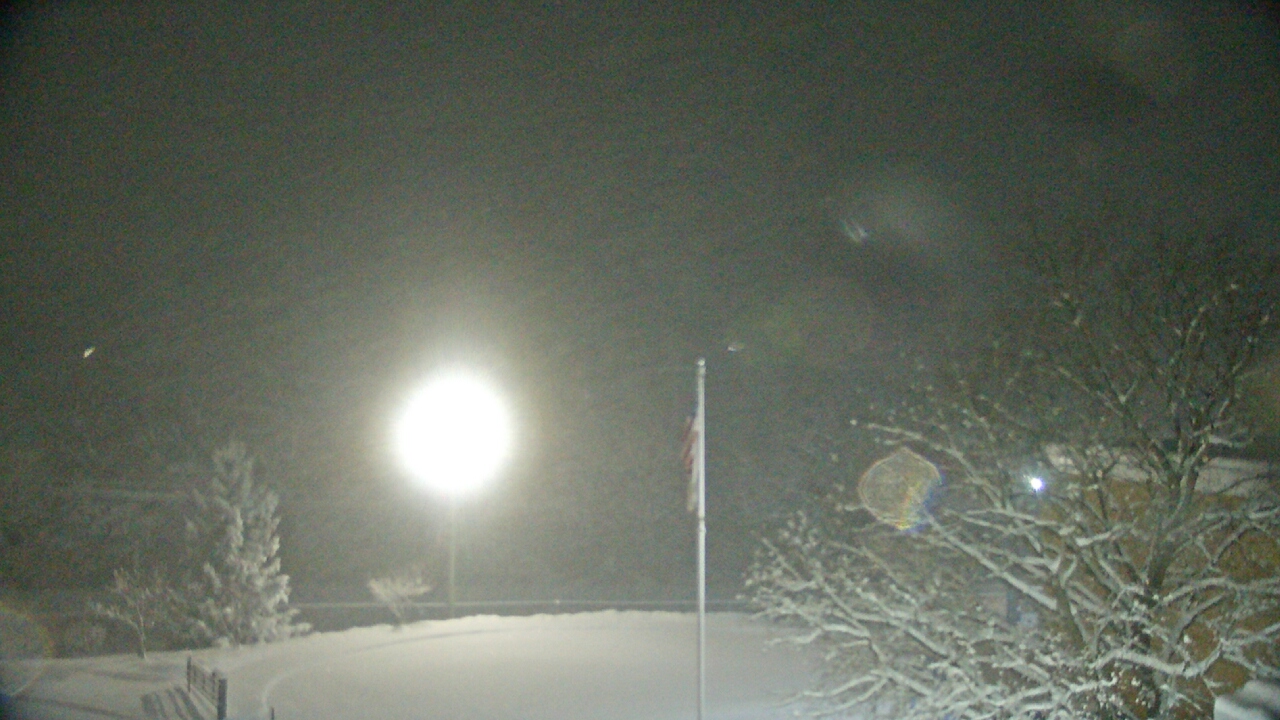 Thumbnail for current weather camera view from Grass Lake School District 36 in Antioch, Illinois