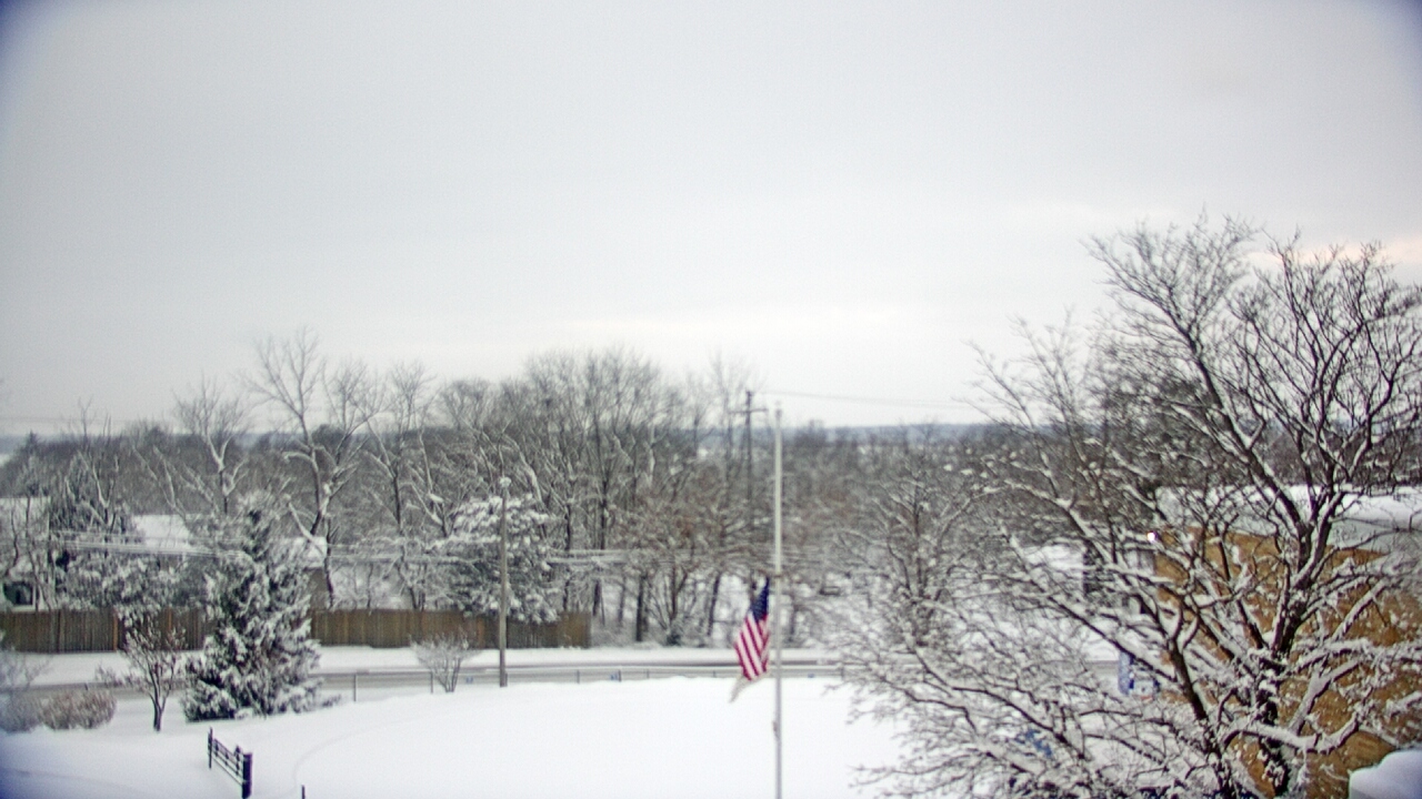 Thumbnail for current weather camera view from Grass Lake School District 36 in Antioch, Illinois