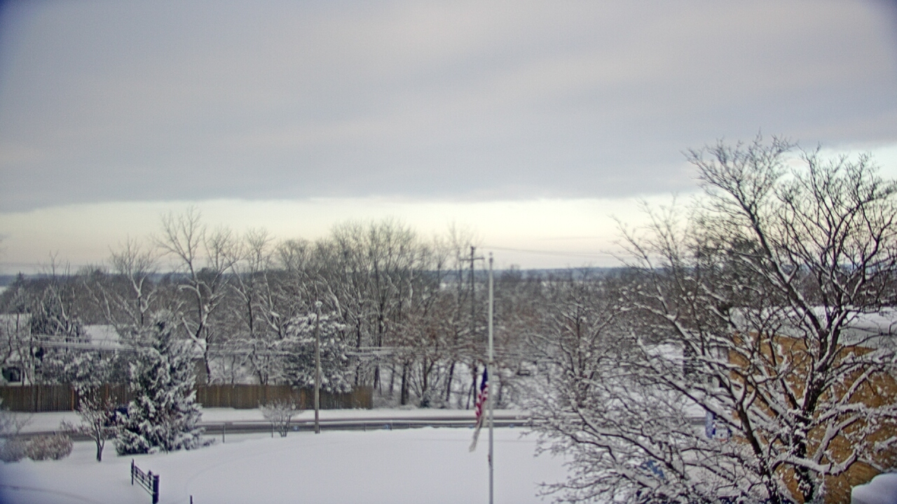 Thumbnail for current weather camera view from Grass Lake School District 36 in Antioch, Illinois