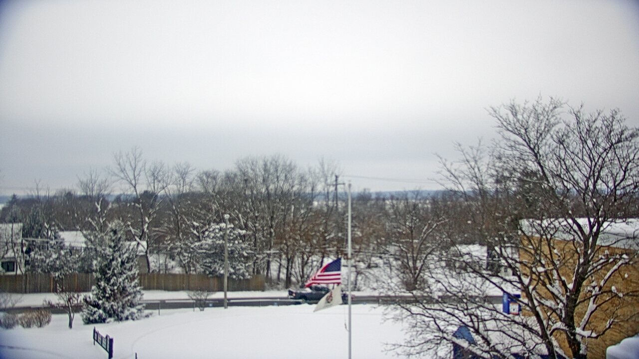 Thumbnail for current weather camera view from Grass Lake School District 36 in Antioch, Illinois