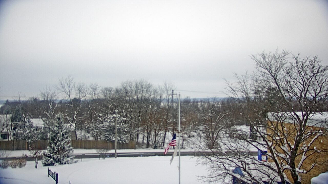 Thumbnail for current weather camera view from Grass Lake School District 36 in Antioch, Illinois