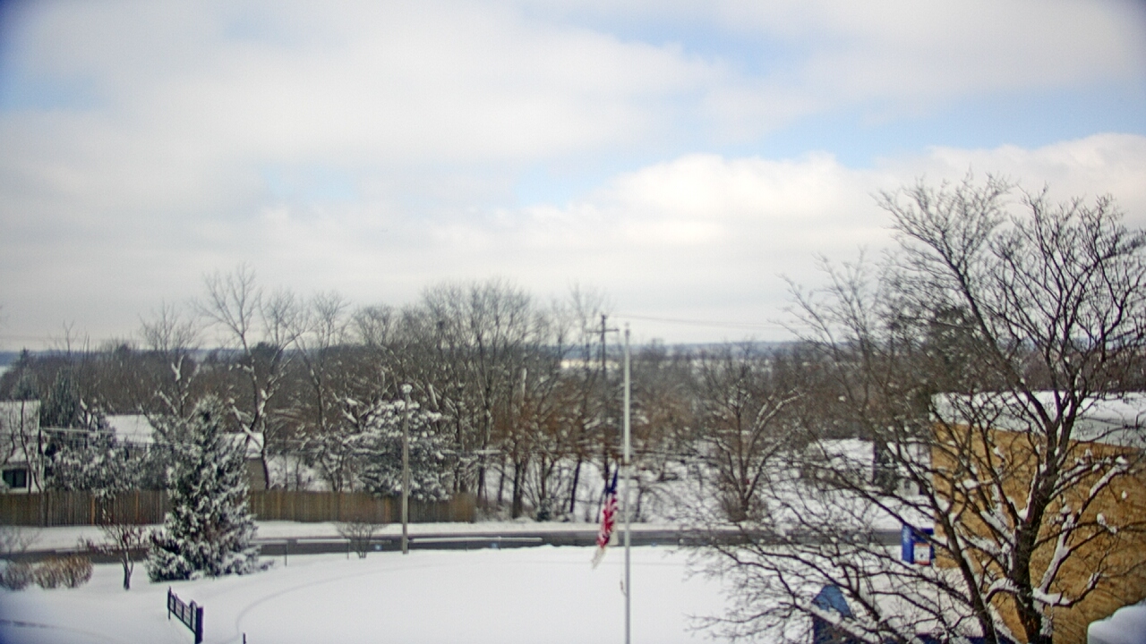 Thumbnail for current weather camera view from Grass Lake School District 36 in Antioch, Illinois