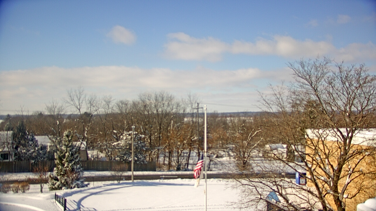 Thumbnail for current weather camera view from Grass Lake School District 36 in Antioch, Illinois