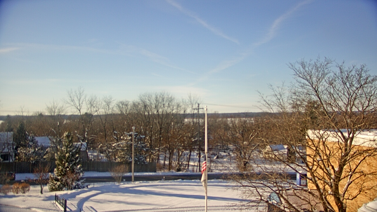 Thumbnail for current weather camera view from Grass Lake School District 36 in Antioch, Illinois