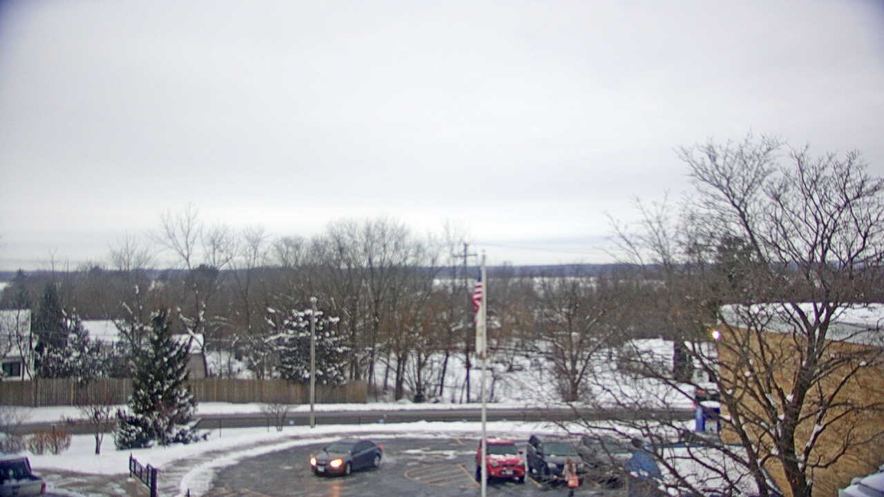 Thumbnail for current weather camera view from Grass Lake School District 36 in Antioch, Illinois